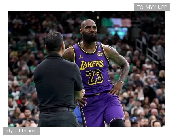 詹姆斯关键战主导进攻，得分结构变化提升湖人胜算